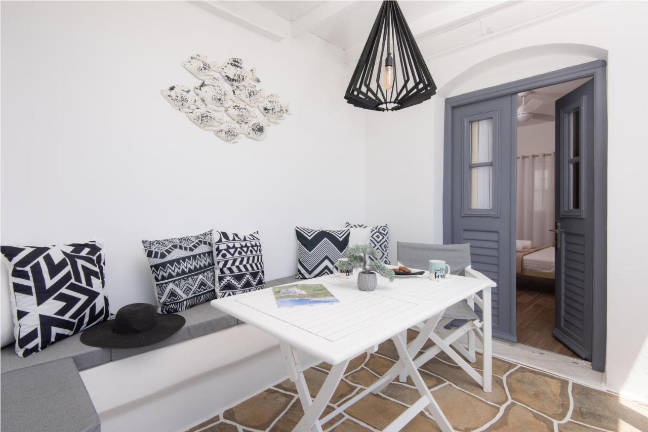 Miles Away Luxury Apartments Platis Gialos  Extérieur photo