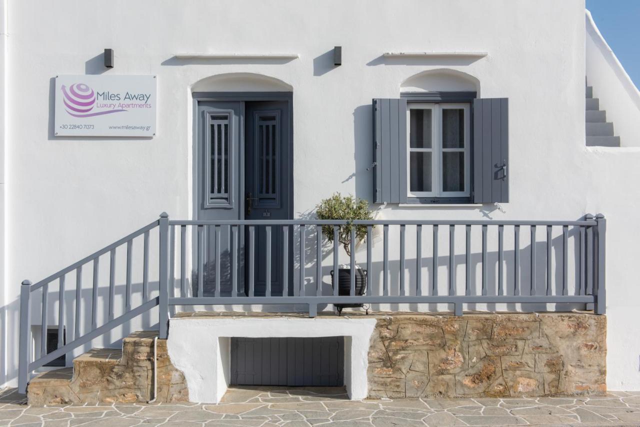 Miles Away Luxury Apartments Platis Gialos  Extérieur photo
