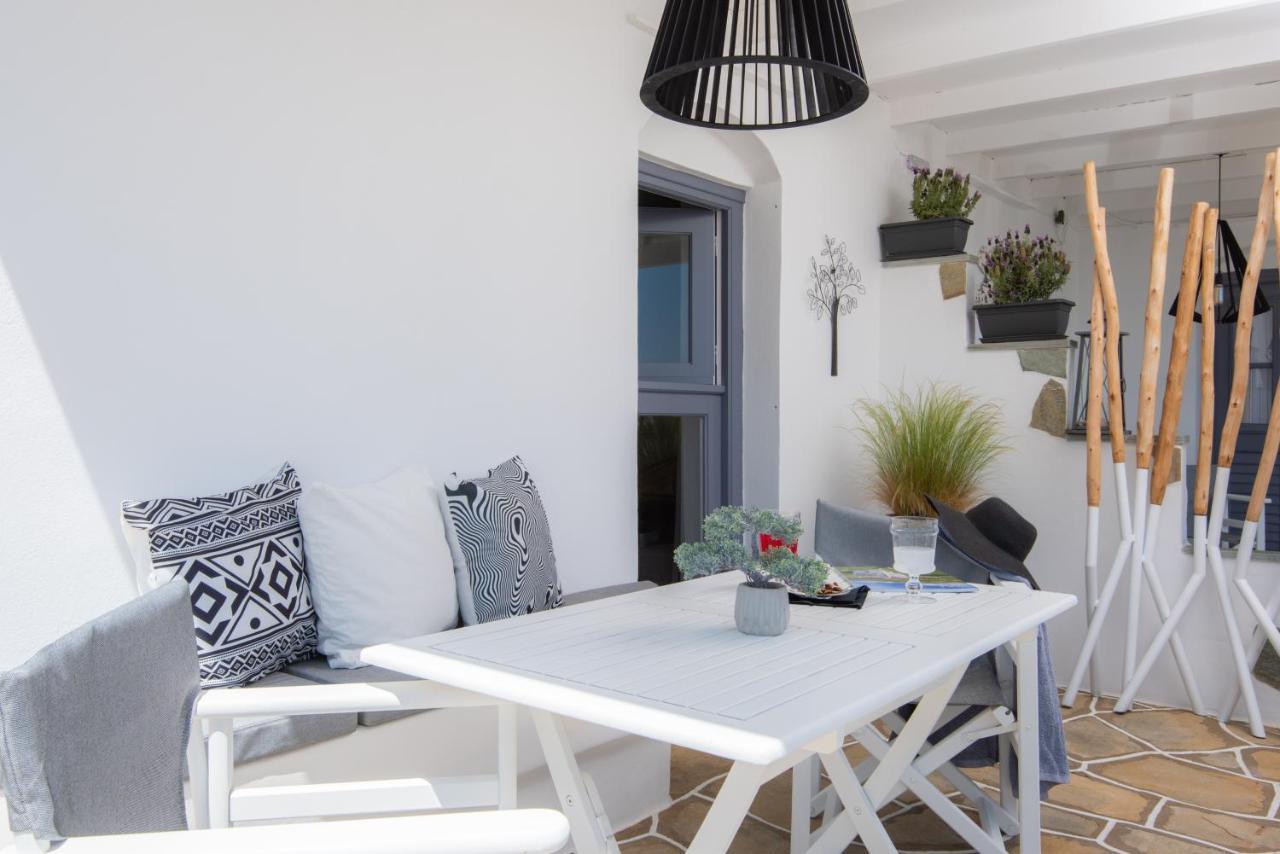 Miles Away Luxury Apartments Platis Gialos  Extérieur photo