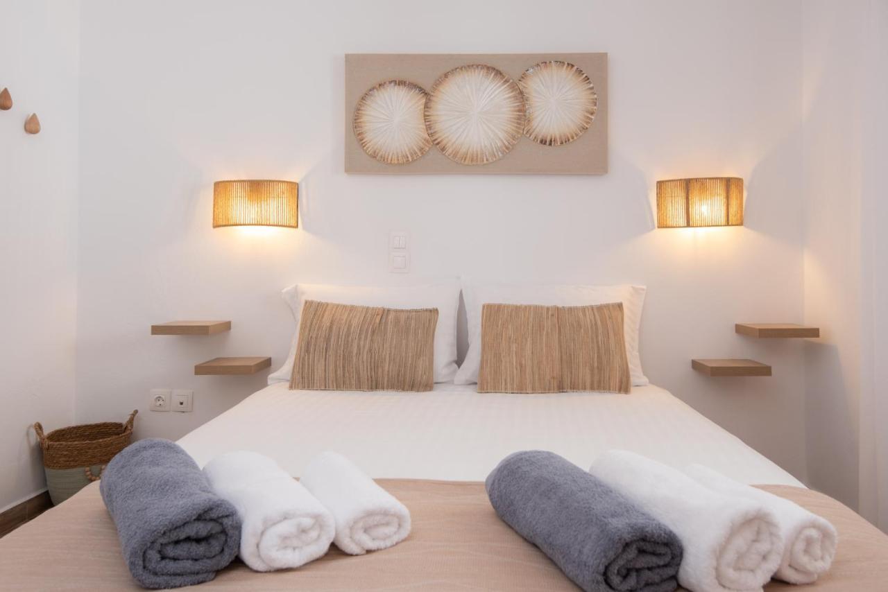Miles Away Luxury Apartments Platis Gialos  Extérieur photo