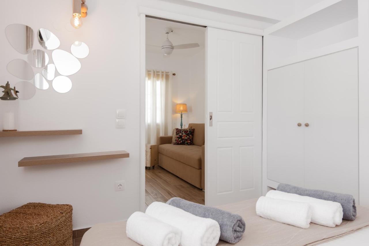 Miles Away Luxury Apartments Platis Gialos  Extérieur photo