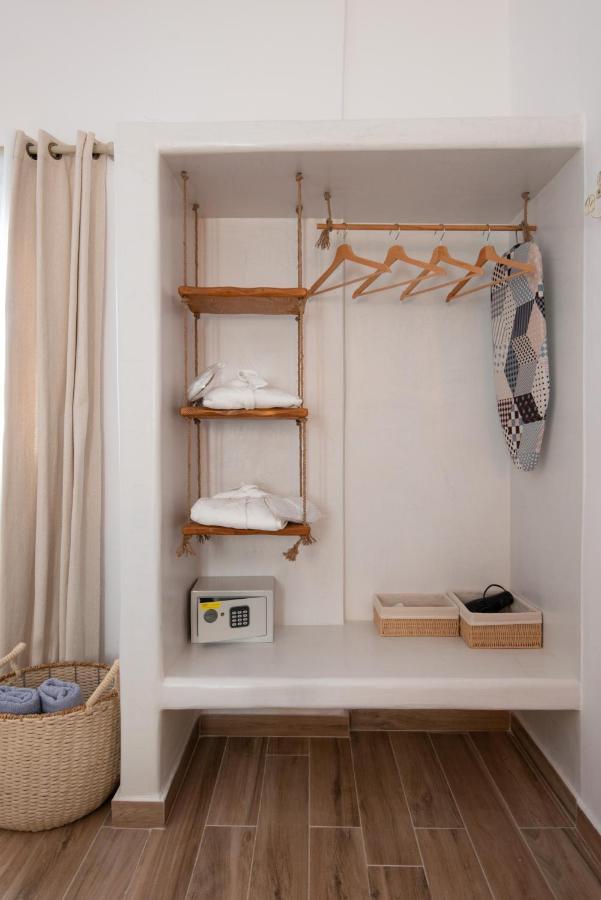 Miles Away Luxury Apartments Platis Gialos  Extérieur photo