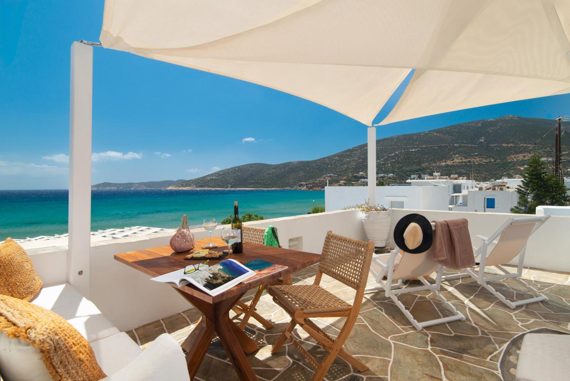 Miles Away Luxury Apartments Platis Gialos  Extérieur photo