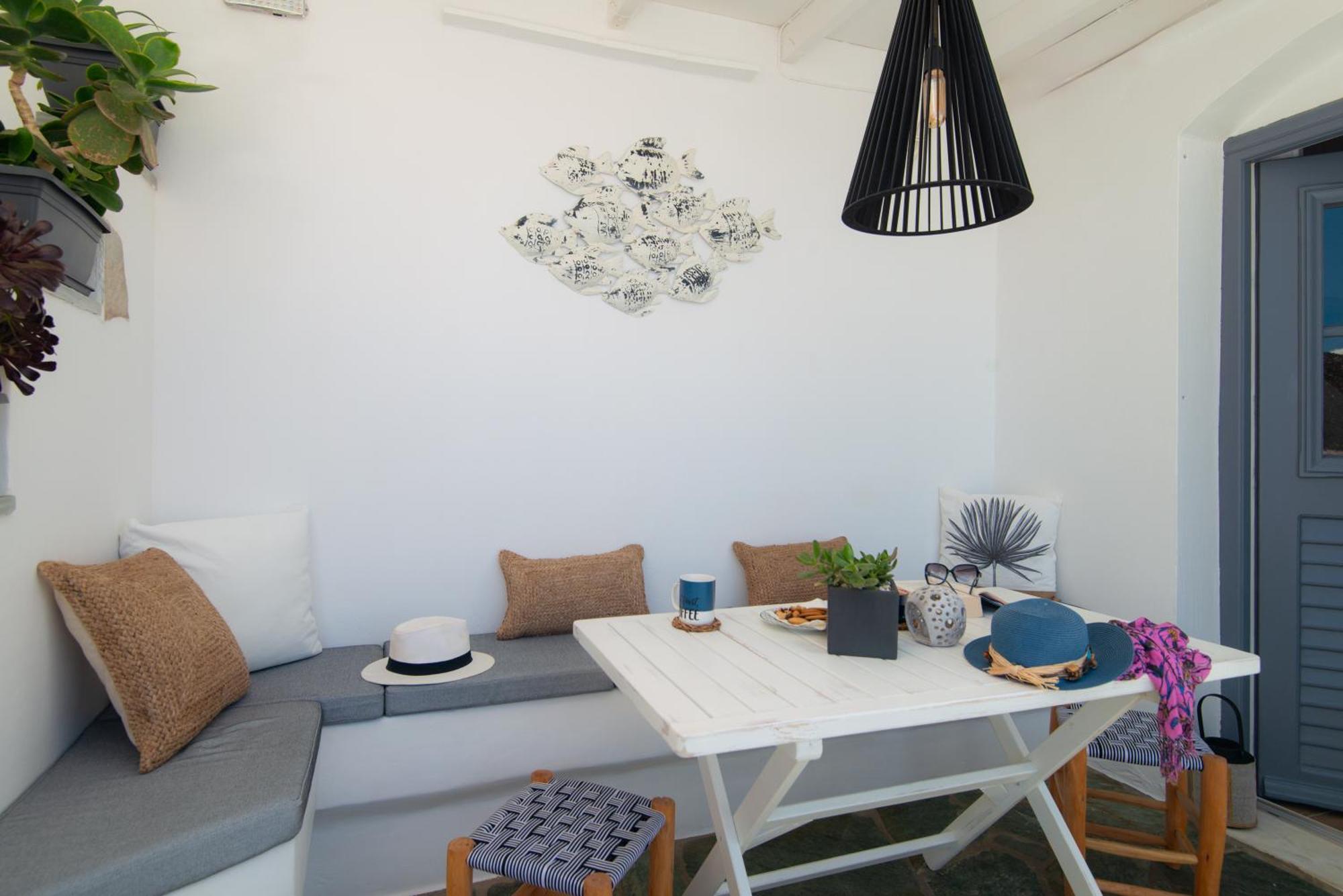 Miles Away Luxury Apartments Platis Gialos  Extérieur photo